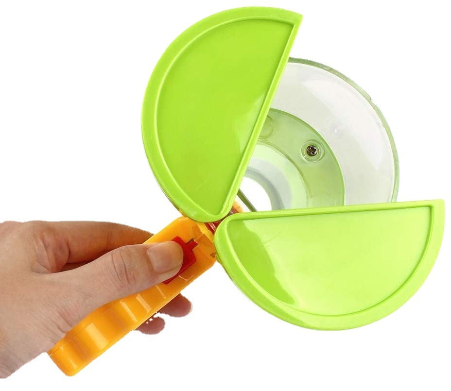 Science Children's Outdoor Adventure Enlarged Insect Catcher