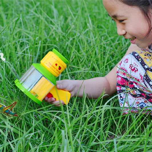 Science Children's Outdoor Adventure Enlarged Insect Catcher