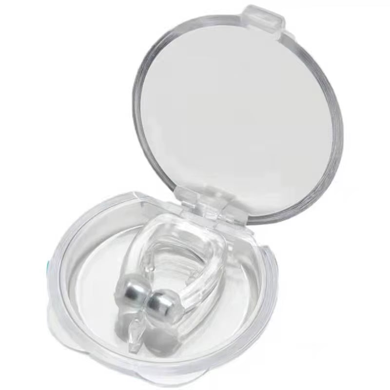 Silicone Anti-Snoring Nose Clips with Magnetic Sleep Tray - Enhance Sleep Quality & Breathe Easy!